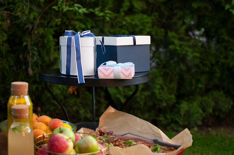 Collaborations & Hampers