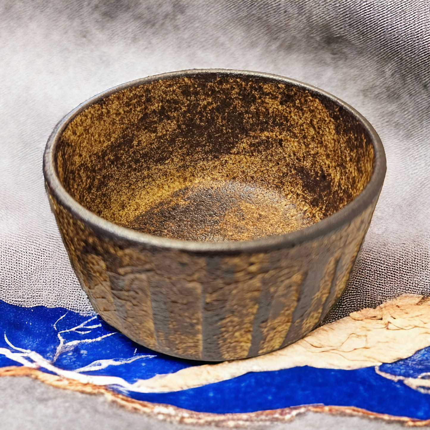 (Buronzu) Japanese Matcha Bowl - Yggdrasil Leaf Company