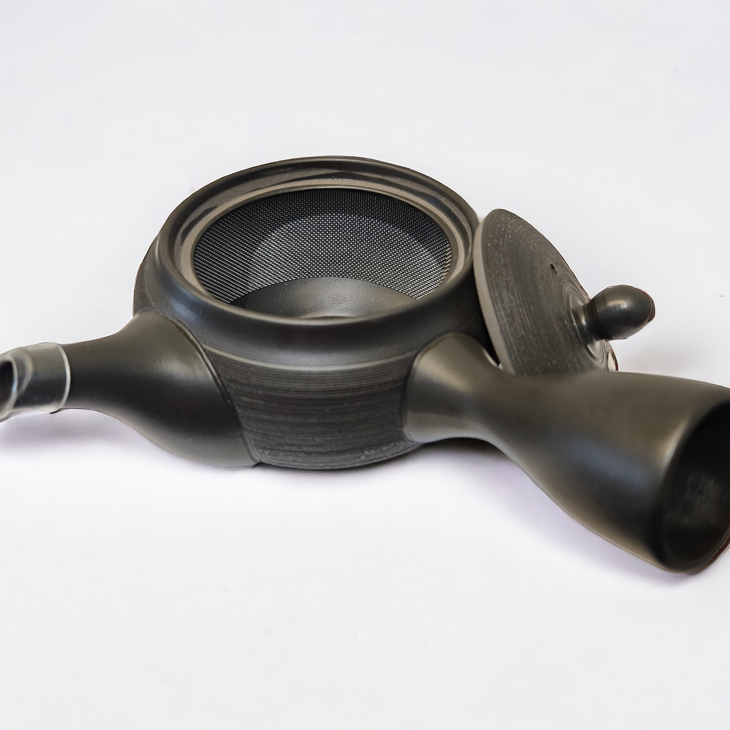 (Obsidian) Japanese Side Handled Kyusu Teapot - Yggdrasil Leaf Company